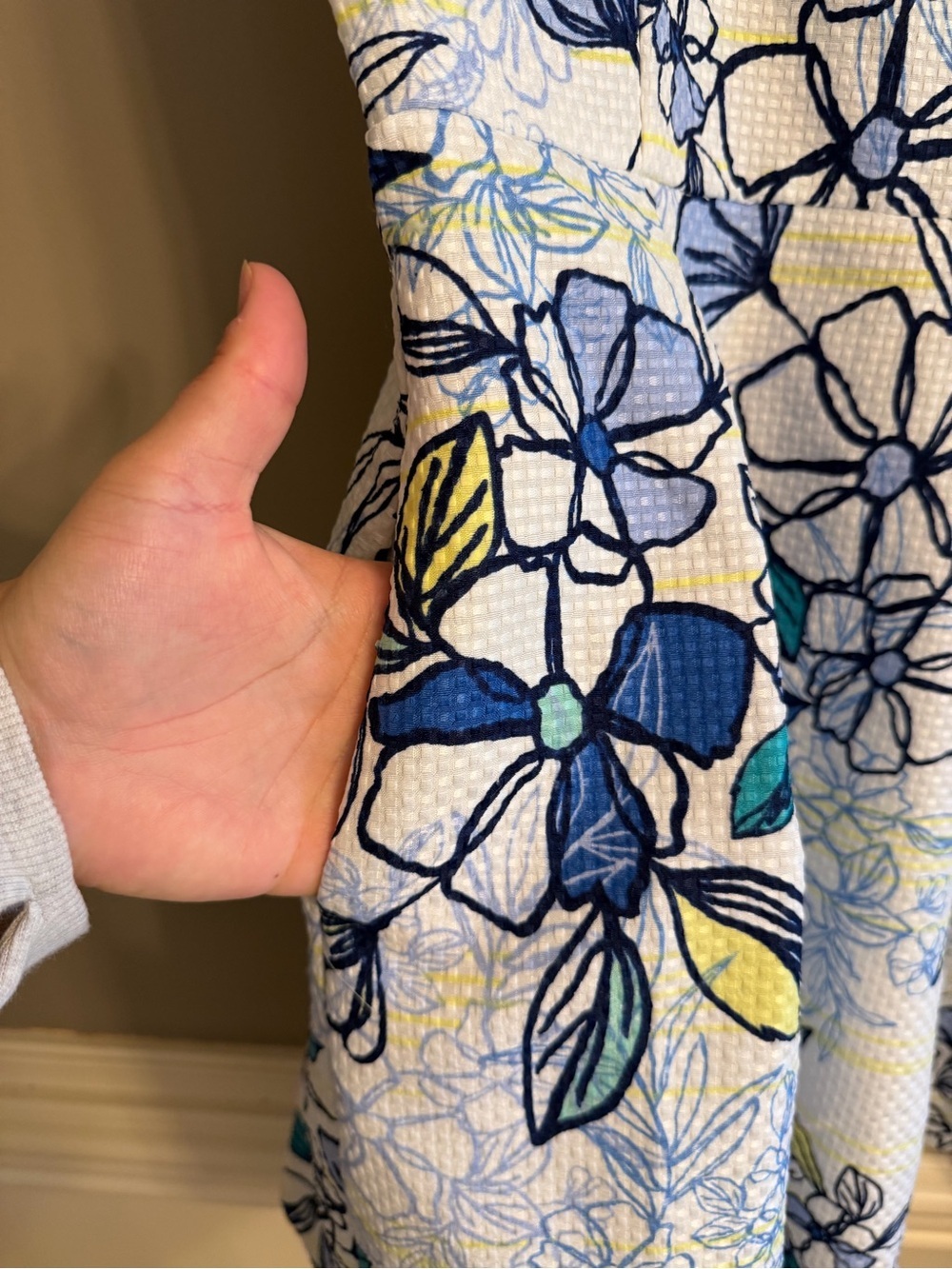 Danny & Nicole Blue and White Floral Square-Neck Mini Dress Pockets 6P - Picture 11 of 11